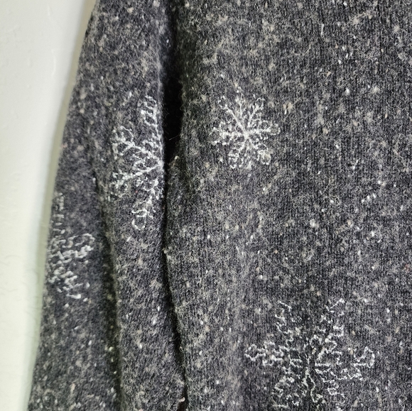 Vintage The Disney Store Winnie The Pooh Christmal Wool Sweater Size Small - Picture 3 of 11